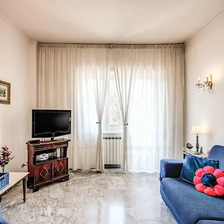 Апартаменты Blueclassichome *